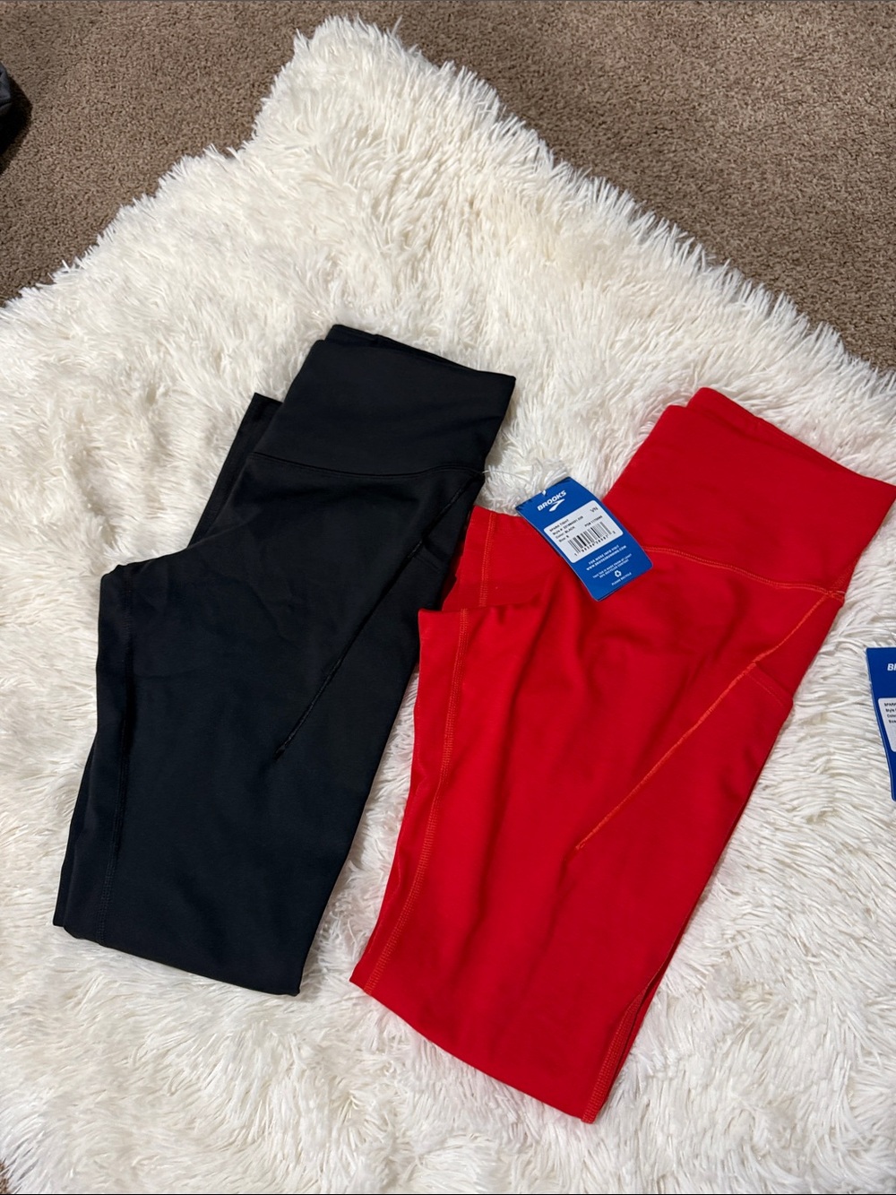 Brooks Women's Leggings Set - Black & Red